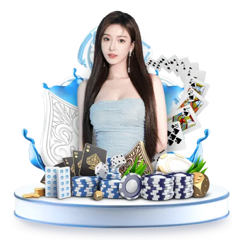 Bàn chiến lược với chip casino và lá bài thắng
